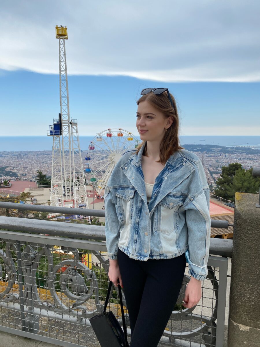 Mount Tibidabo viewpoint with children