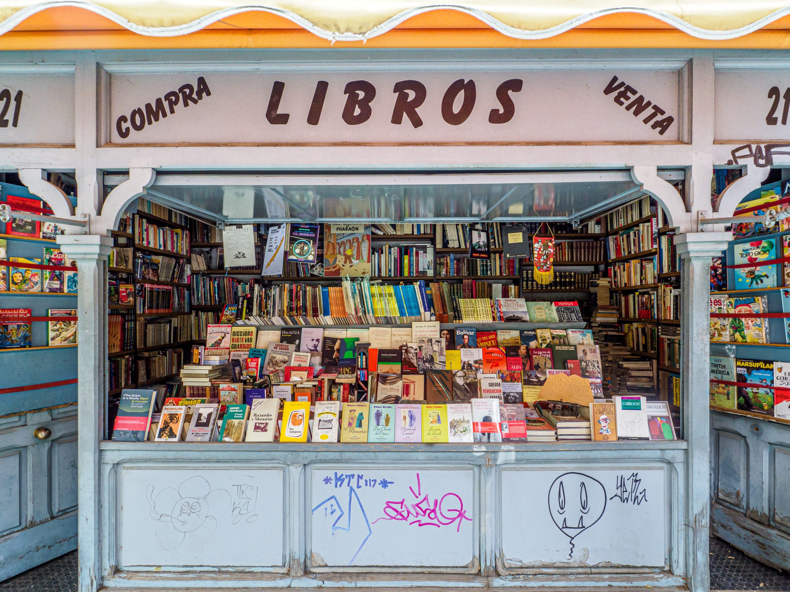 Book Market Madrid Cheap Things to do in Madrid