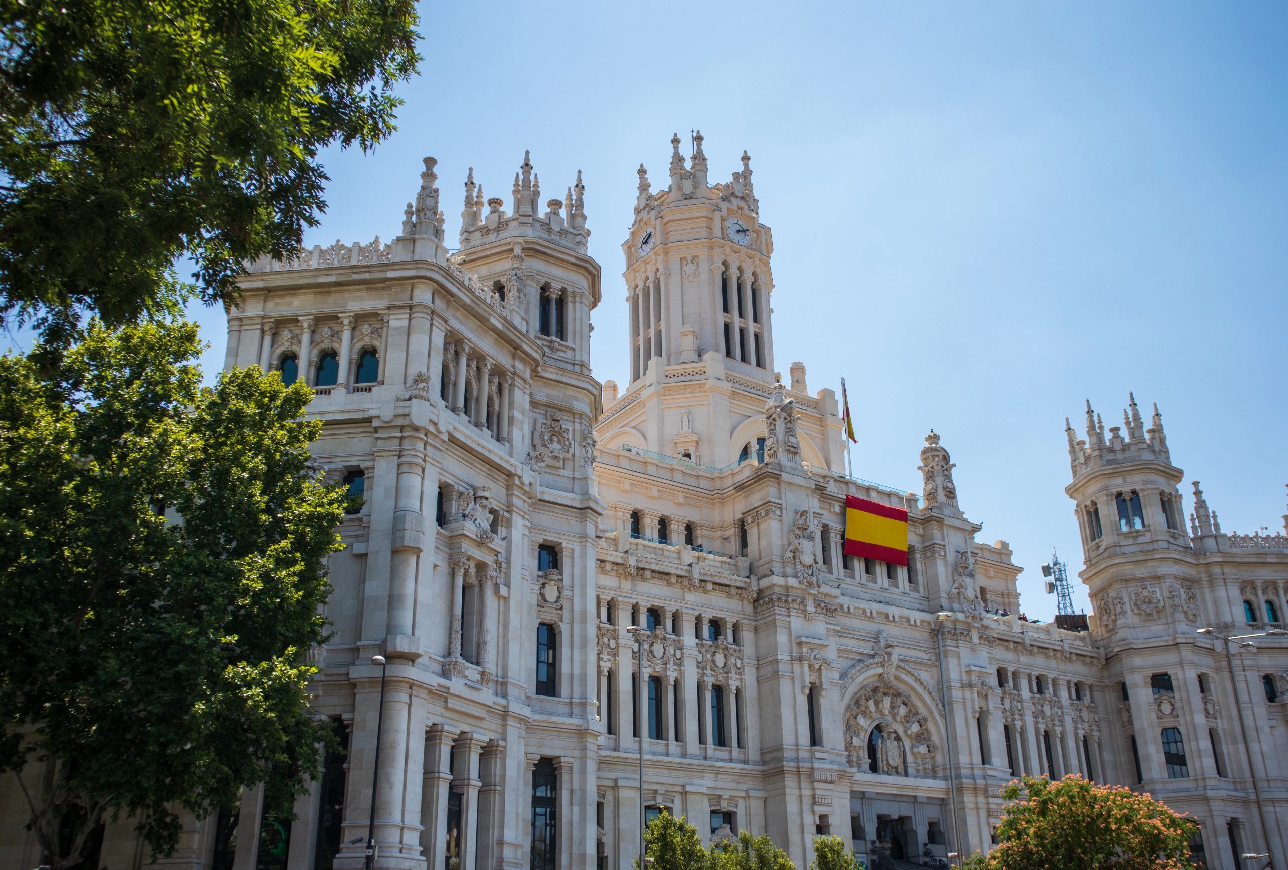 Palacio Cibeles Cheap free Things to do in Madrid