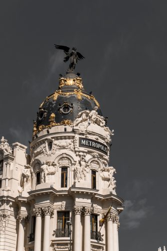 metropolis building gran via walking tour madrid instagrammable