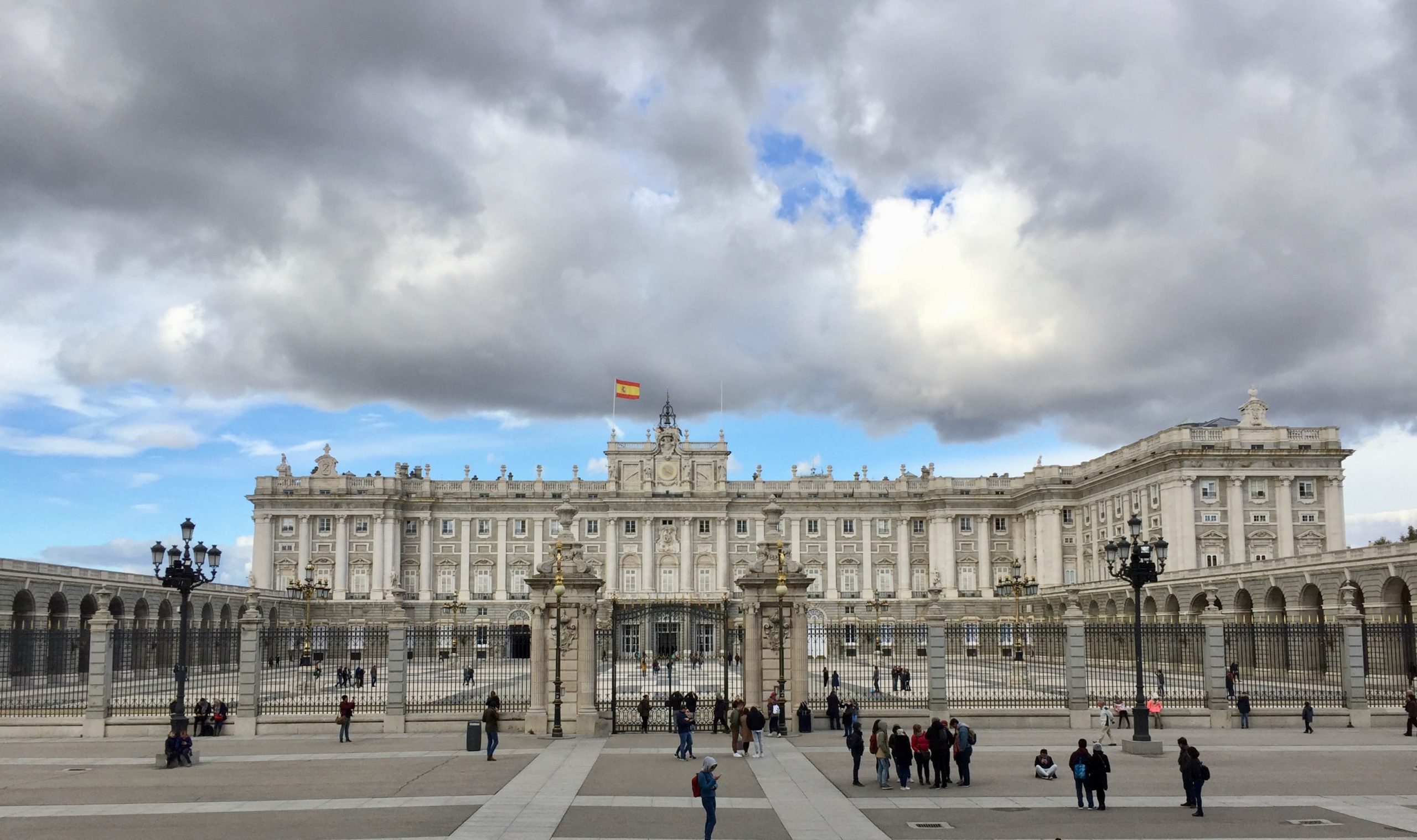 the royal palace madrid bucket list madrid challenge