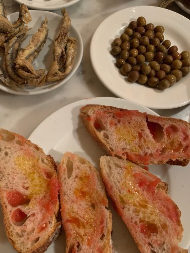 barcelona in December barcelona food guide olives and pan con tomate
