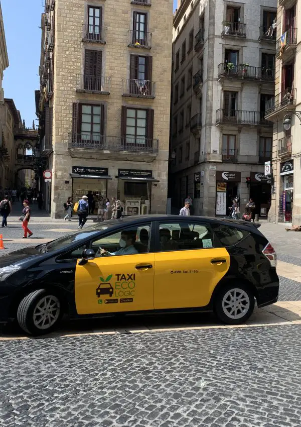 Everything you need to know about taxis in Barcelona