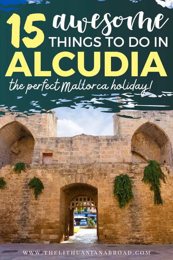 things to do in Alcudia photo medieval city