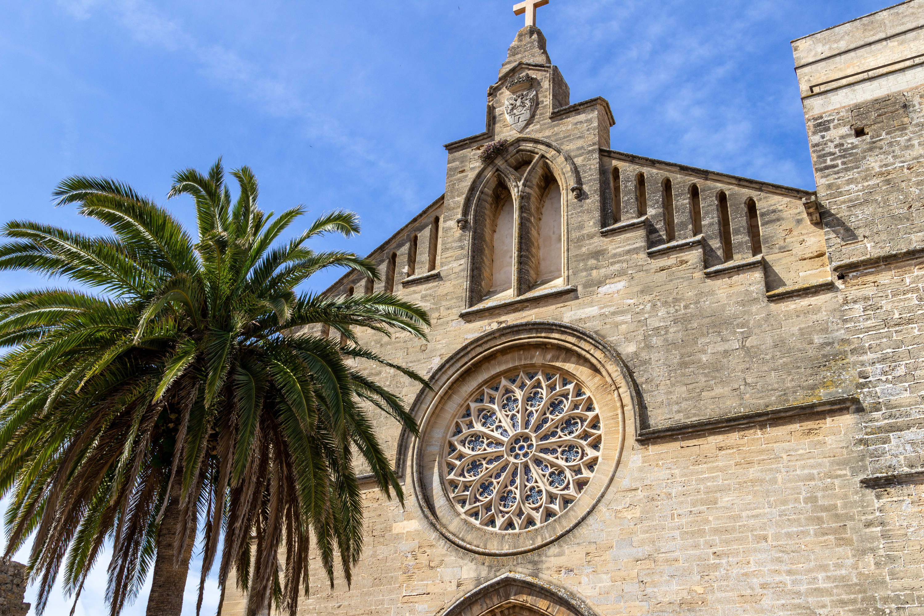 things to do in Alcudia esglesia church