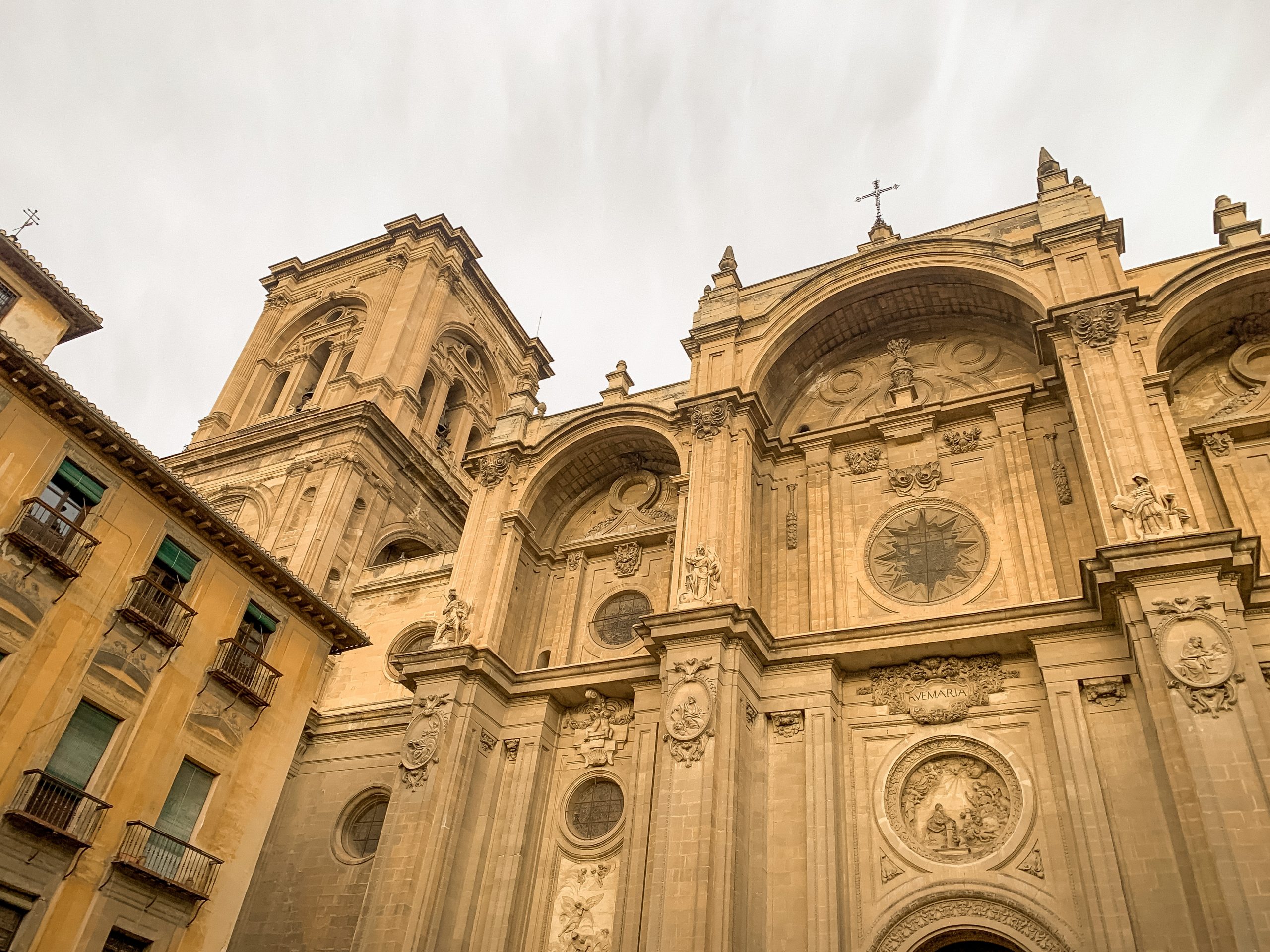 Cathedral winter in Granada in 2 days