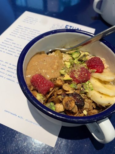 best brunch in madrid etual coffee overnight oats