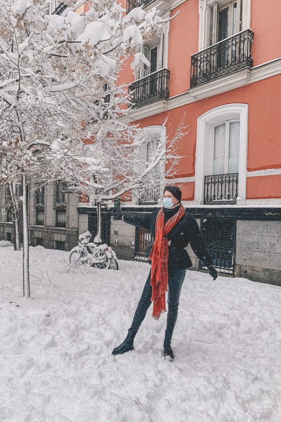 Is it snowing in Spain Madrid Filomena photo snow