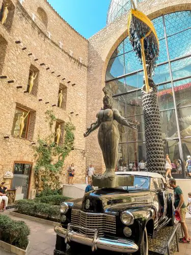 towns in costa brava figures Dali museum