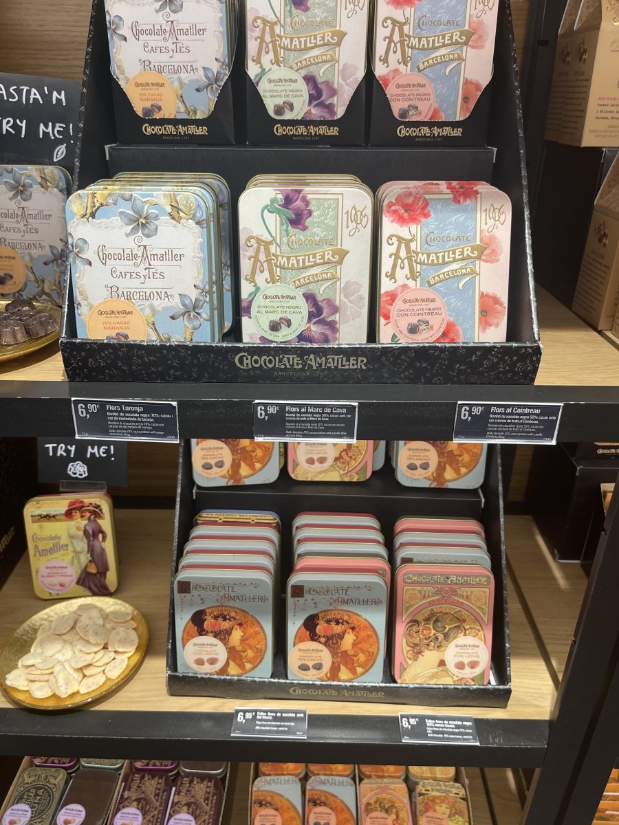 souvenirs from barcelona traditional chocolate