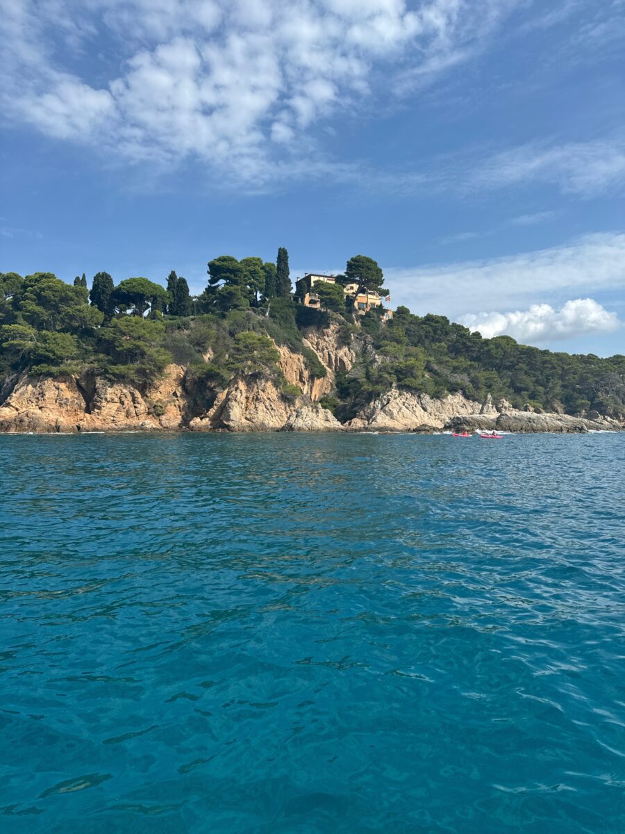 Costa Brava itinerary rent a boat